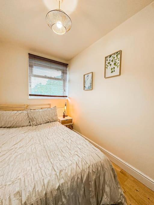 Bright & Spacious Split Level Flat In Kennington London Kültér fotó