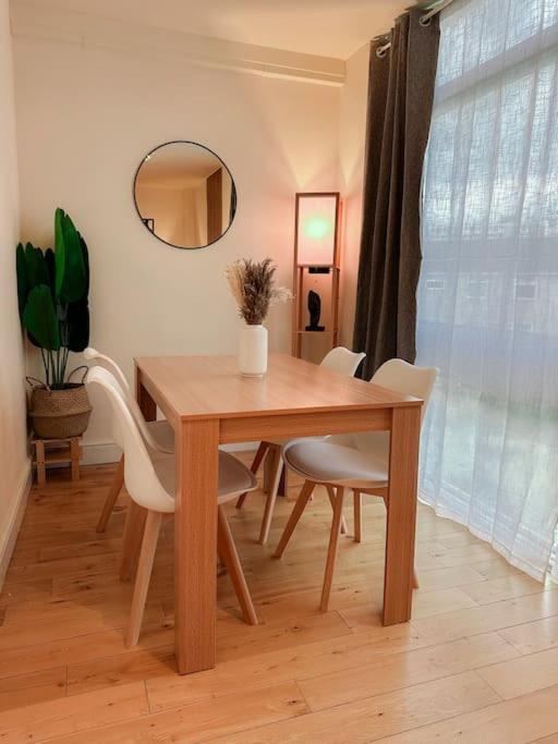 Bright & Spacious Split Level Flat In Kennington London Kültér fotó