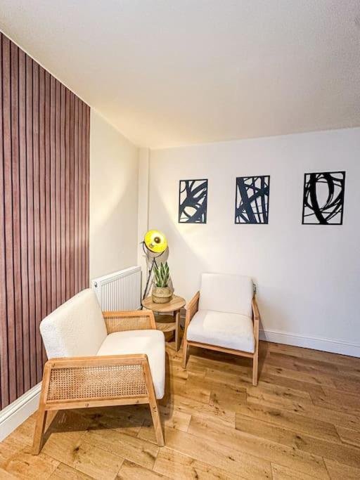Bright & Spacious Split Level Flat In Kennington London Kültér fotó