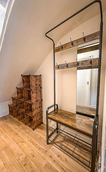 Bright & Spacious Split Level Flat In Kennington London Kültér fotó